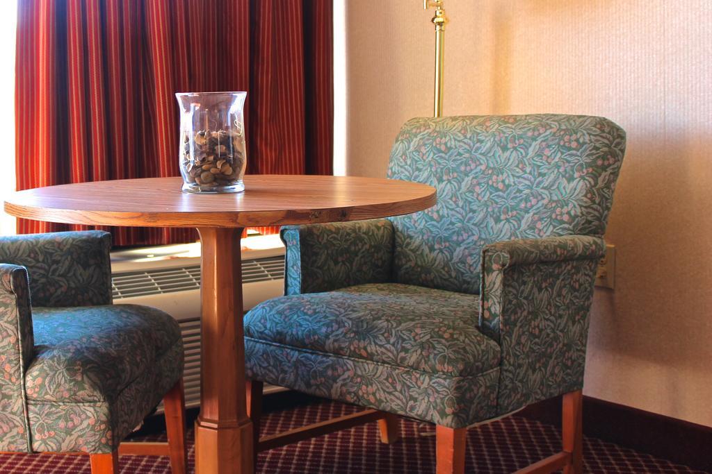 Hotel Regency Dumbarton